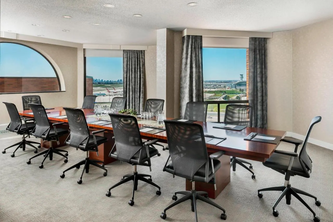 The Westin Toronto Airport Hotel