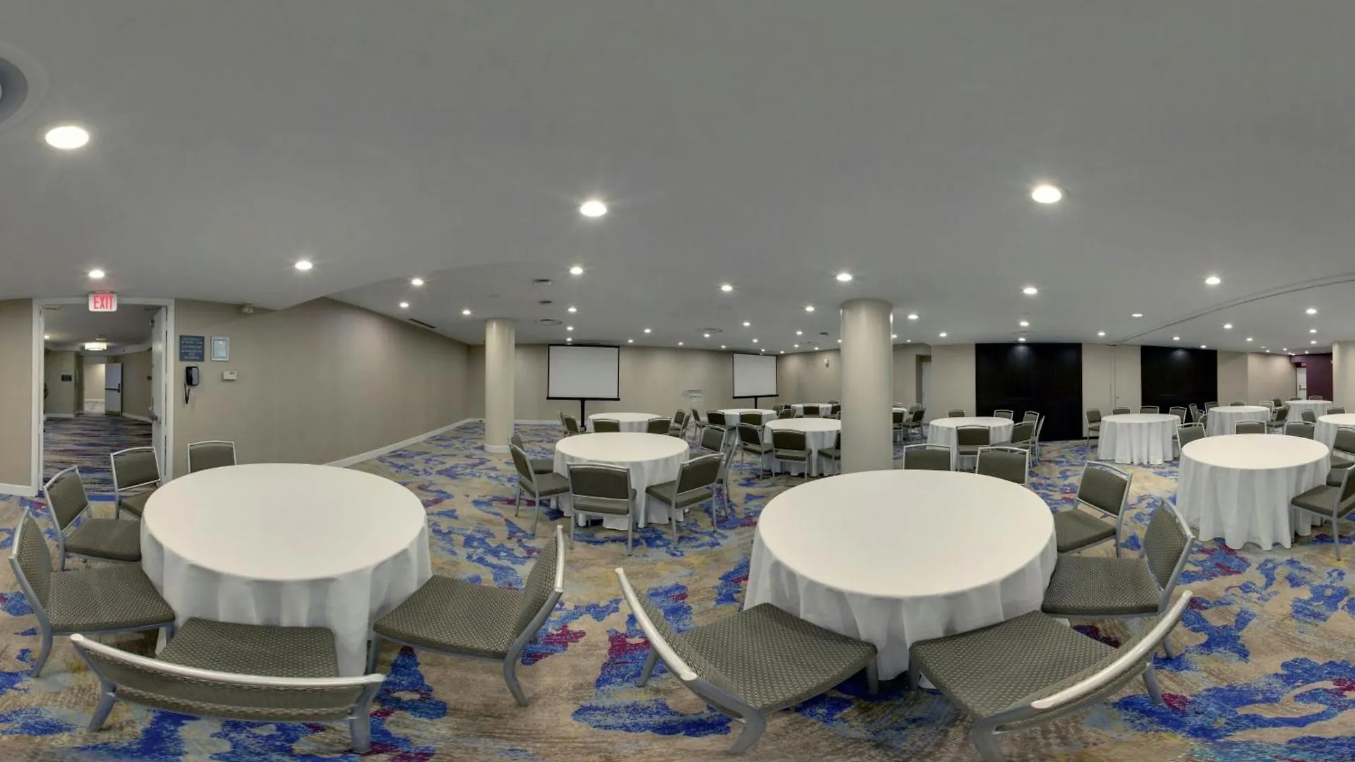 The Westin Toronto Airport Hotel 4*,