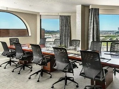 The Westin Toronto Airport Hotel